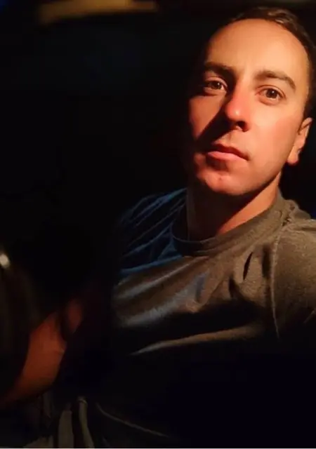 Саша з Ужгорода, мені 35 років, познайомлюсь для постійних стосунків