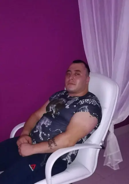 Я Ашот, 35, знакомлюсь без обязательств в Ванадзоре