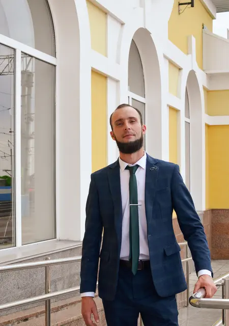 Я Тёма, 29, знакомлюсь для приятного времяпровождения в Макеевке