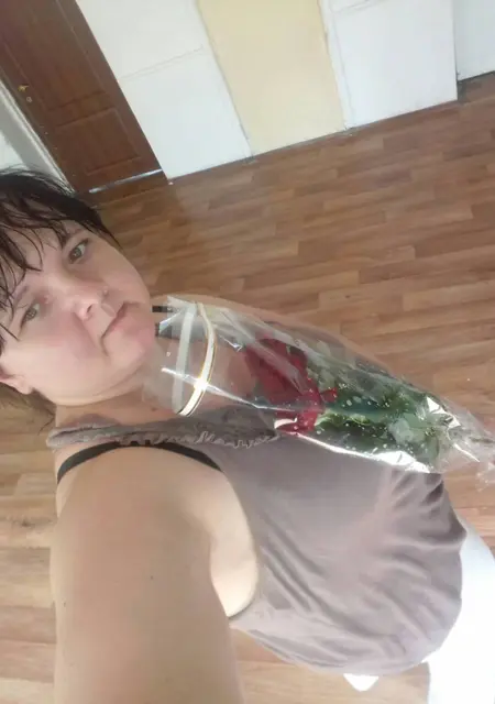 Я Наташа, 38, из Мариуполя, ищу знакомство для дружбы