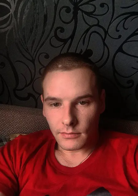 Я Илья, 29, из Минска, ищу знакомства без обязательств