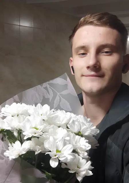 Я Діма, 23, знакомлюсь без обязательств в Чернигове
