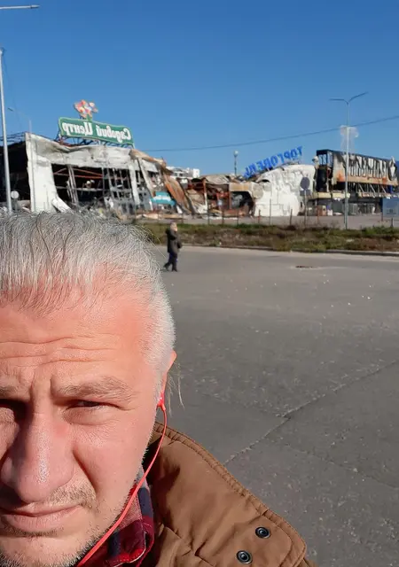 Олег из Ворзели, мне 44, познакомлюсь для приятного времяпровождения