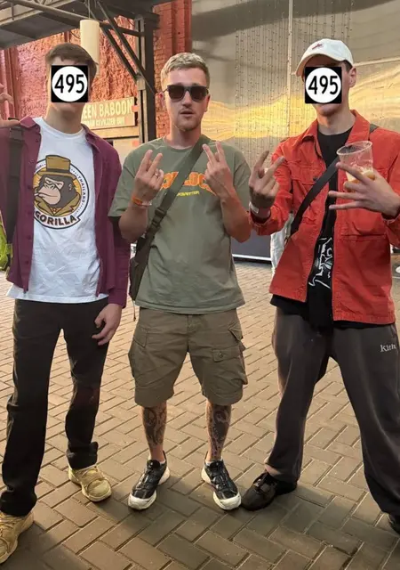 Дима из Киева, мне 21, познакомлюсь на одну ночь