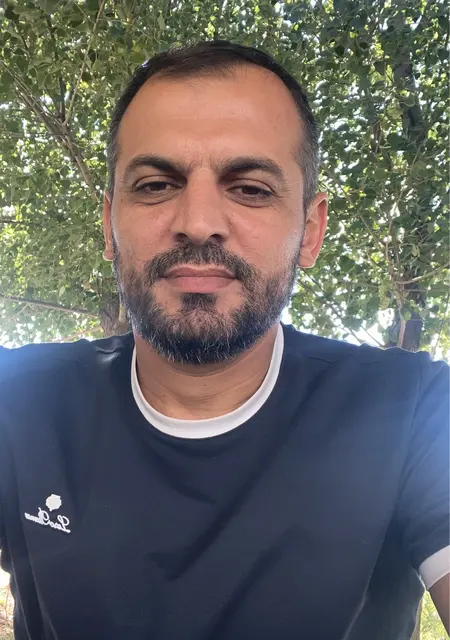 Я Зейналов, 38, из Амстердама, ищу знакомства на одну ночь