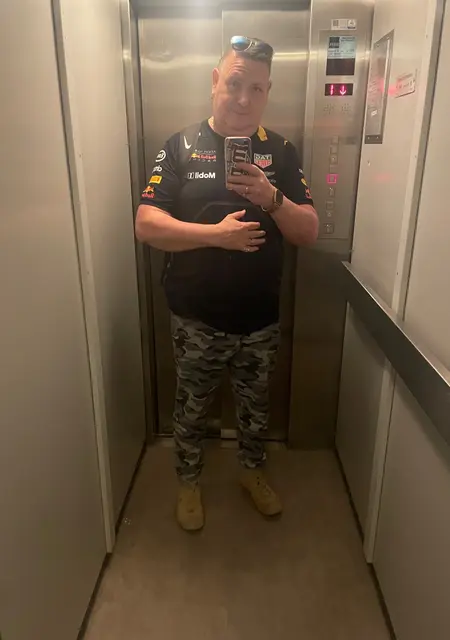 Donn из Берлина, мне 55, познакомлюсь без обязательств