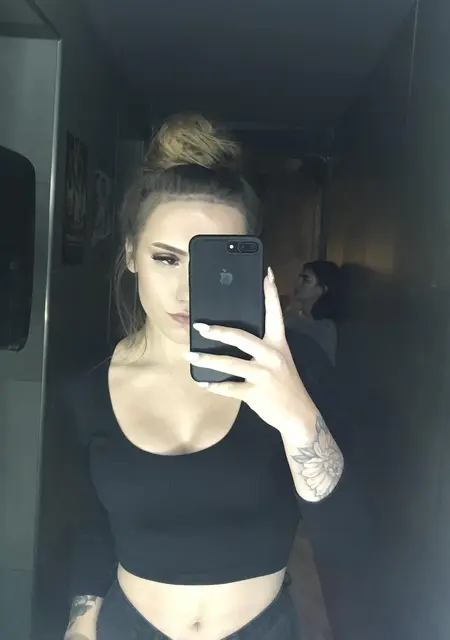 Я Marina, 26, знакомлюсь для дружбы в Харькове