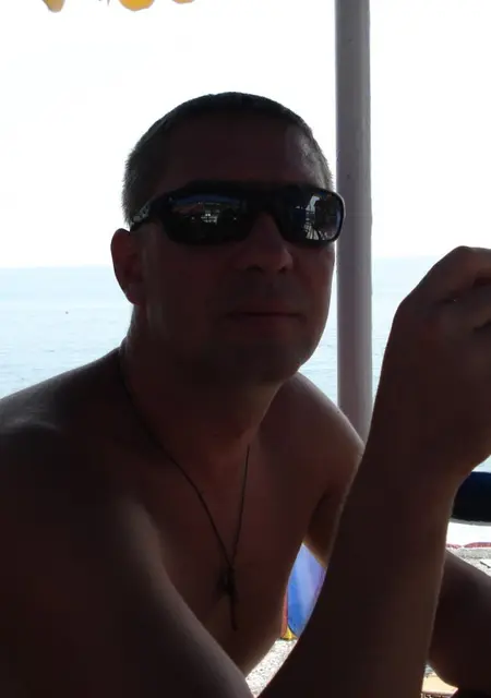 Евгений из Запорожья, ищу на сайте знакомства на одну ночь