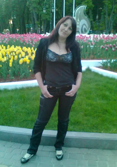 Надин из Харькова, ищу на сайте знакомства на одну ночь