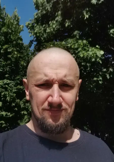 Marek из Кракова, мне 33, познакомлюсь на одну ночь