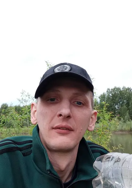 Я Дмитрий, 40 років з Луганська, шукаю знайомства на одну ніч