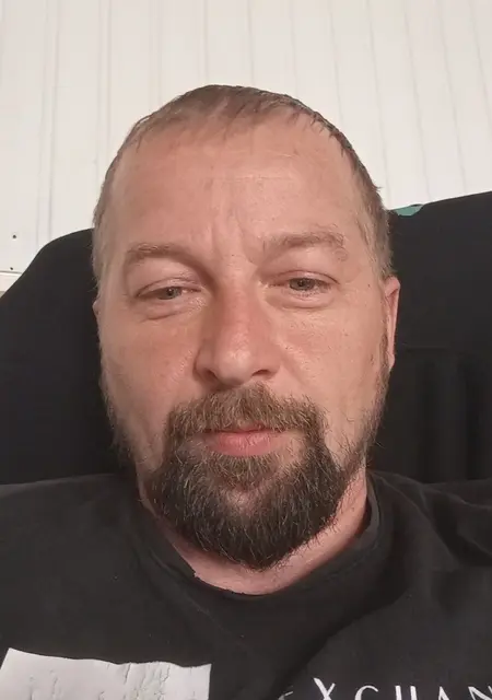 Парочка из Запорожья, мне 25, познакомлюсь для общения