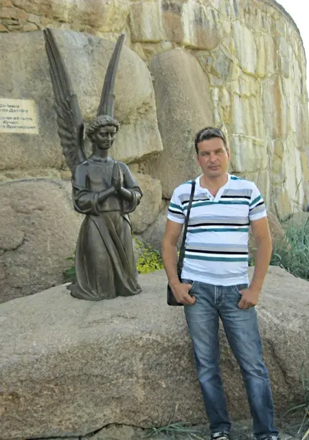 Я Анатолий, 52, из Белой Церкви, ищу знакомства без обязательств