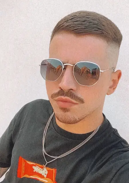 Я Jose, 26, из Севильи, ищу знакомство для общения