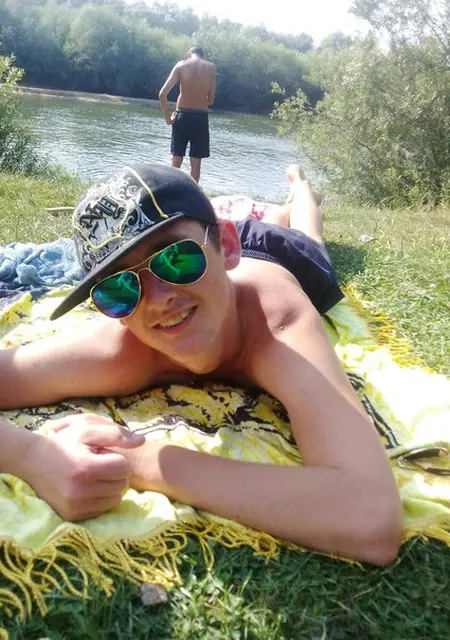 Я Коля, 29, знакомлюсь без обязательств в Львове