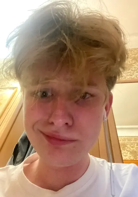 Хилин из Николаева, ищу на сайте знакомства без обязательств