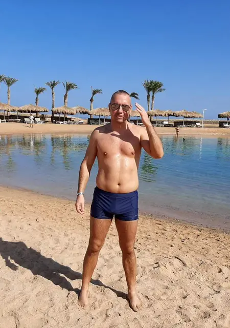 Я Олег, 45, знакомлюсь без обязательств в Житомире