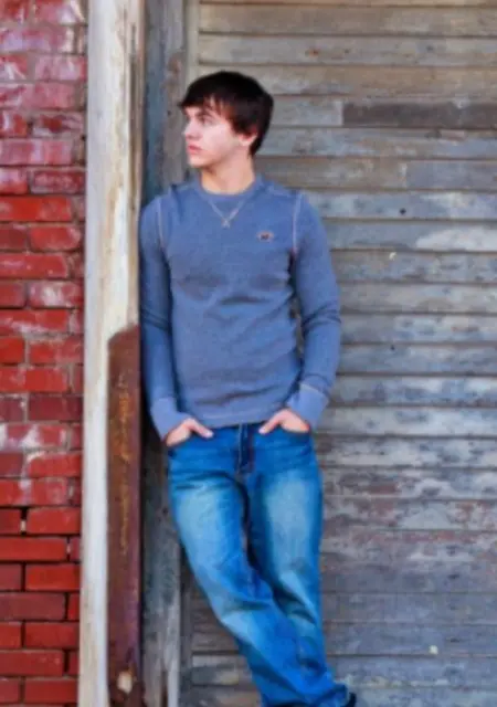 Анатолий з Луганська, шукаю на сайті знайомства на одну ніч