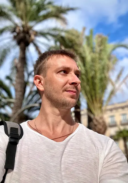 Александр из Торревьеха, мне 38, познакомлюсь для дружбы