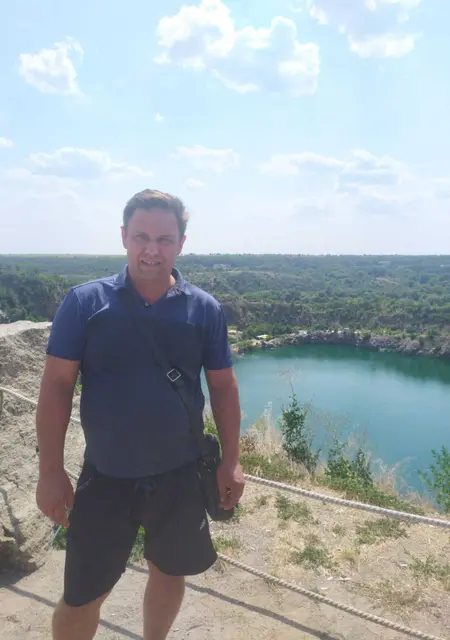 Я Владимир, 51, из Одессы, ищу знакомство для приятного времяпровождения