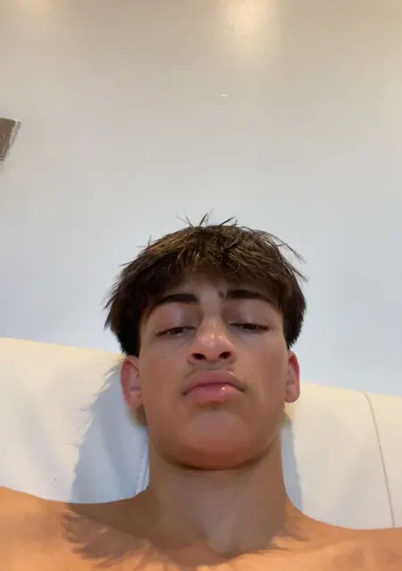 Zak из Берлина, ищу на сайте знакомства на одну ночь