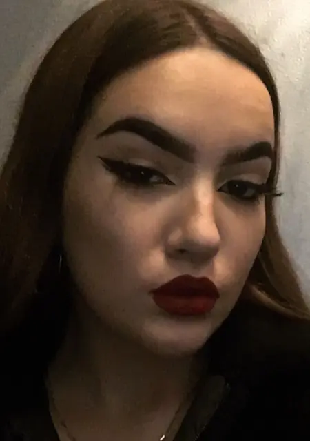 Кристина из Чернигова, ищу на сайте приятное времяпровождение