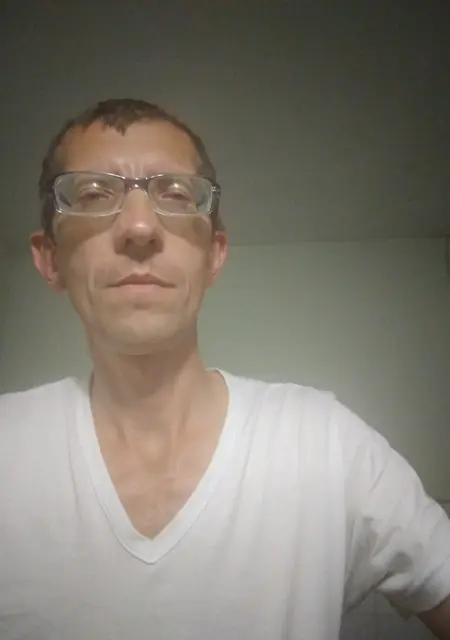 Я Oleg, 44, из Новопскова, ищу знакомство для постоянных отношений