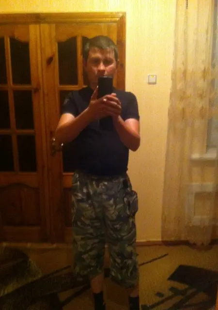 Виталий из Нового Буга, ищу на сайте знакомства на одну ночь