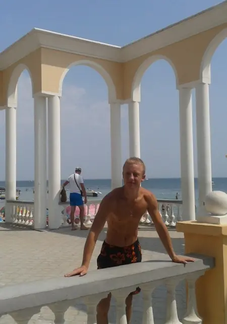 Я Вадя, 32 років з Вінниці, шукаю знайомства без зобов'язань