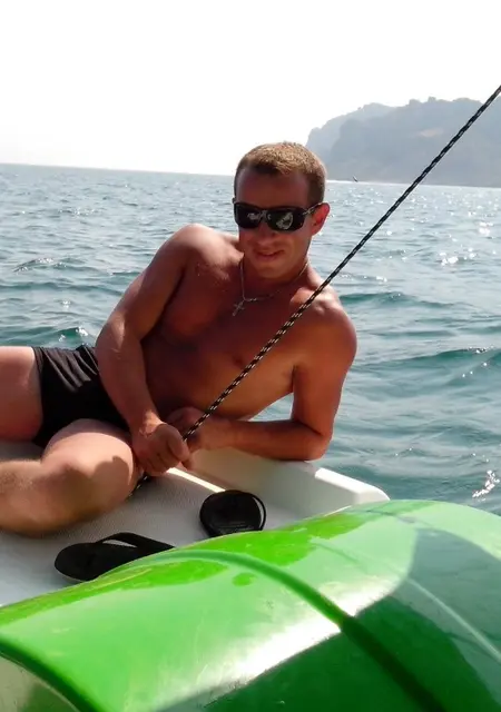 Olezhka из Вараша, мне 41, познакомлюсь на одну ночь