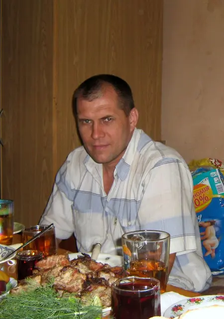 Oleg из Харькова, ищу на сайте знакомства без обязательств