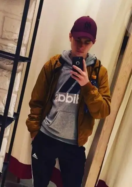 Я Kacper, 22, знакомлюсь в Варшаве