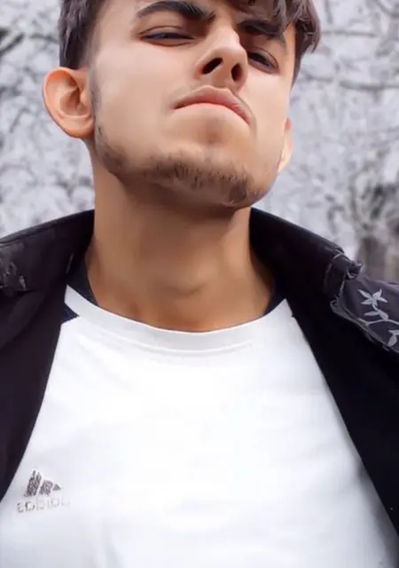 Dima из Харькова, мне 25, познакомлюсь для постоянных отношений