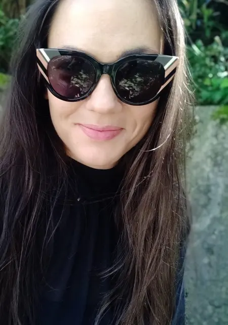 Я Hipatia, 35, из Ирун, ищу знакомство для дружбы