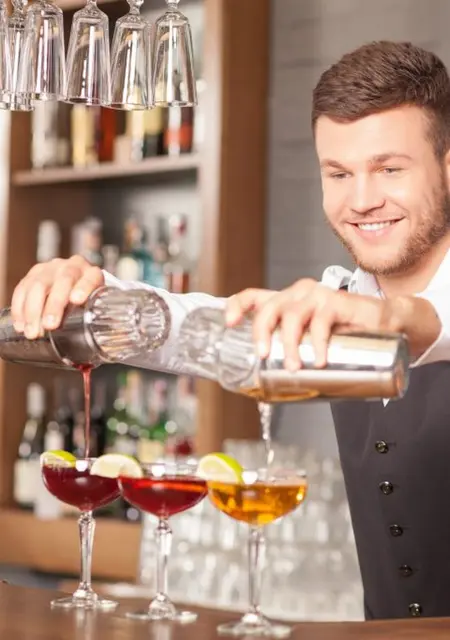 Влад из Черкасс, мне 31, познакомлюсь для общения