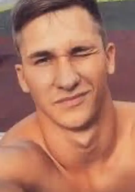 Александр из Павлограда, ищу на сайте знакомства на одну ночь