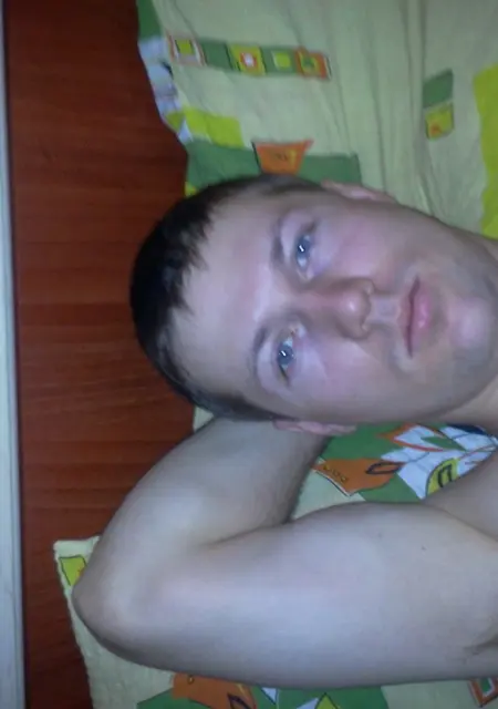 Dima з Єнакієвого, мені 36 років, познайомлюсь для дружби