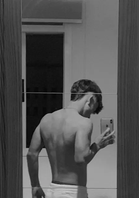 Я Mario, 20, знакомлюсь для приятного времяпровождения в Бадалоне