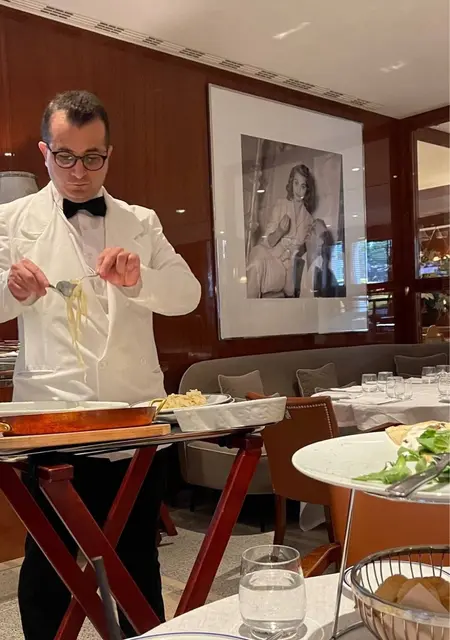 Sin из Измира, мне 25, познакомлюсь для вирта