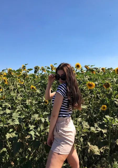 Я Саша, 23 років, знайомлюсь для спілкування у Дніпро