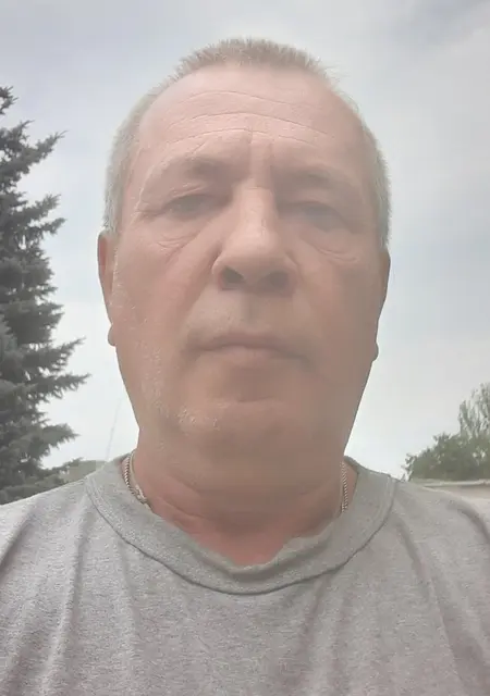 Я Василий, 58, из Донецка, ищу знакомства без обязательств