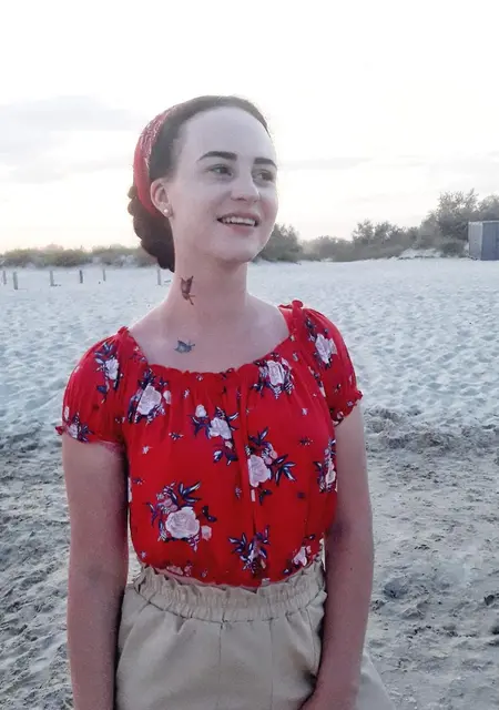 Настя из Львова, мне 24, познакомлюсь для вирта