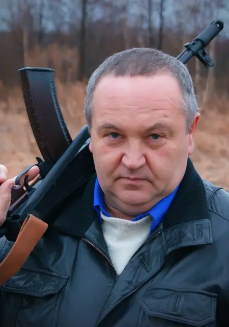 Я Юрий, 66, из Черняхова, ищу знакомство для постоянных отношений