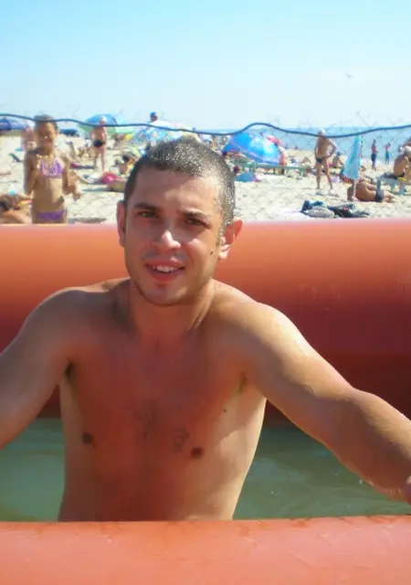 Pavlik з Ізмаїл, мені 43 років, познайомлюсь на одну ніч