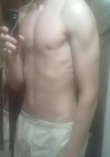 Макс из Харькова, мне 33, познакомлюсь без обязательств