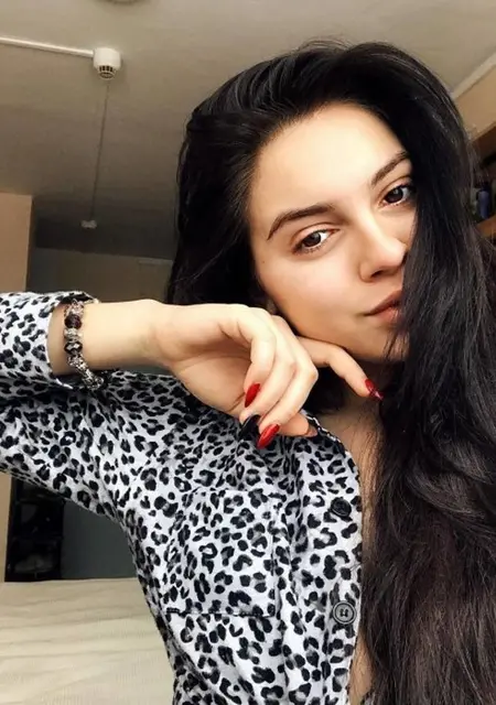 Я Мариша, 25, из Бухареста, ищу знакомство для общения