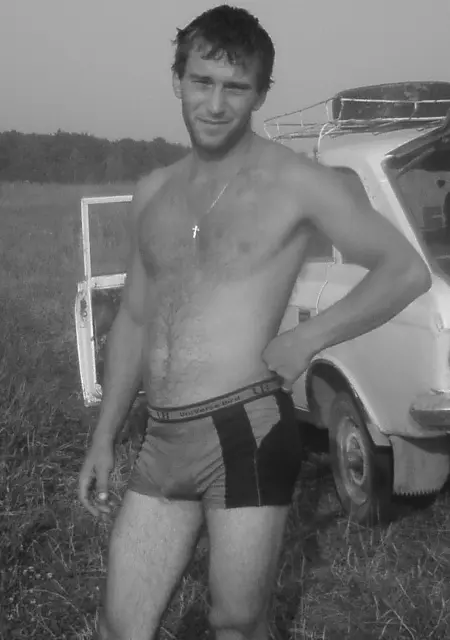 Дима з Хмельницького, шукаю на сайті знайомства без зобов'язань