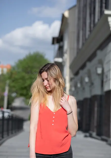 Я Юлия, 33, из Днепра, ищу знакомства без обязательств