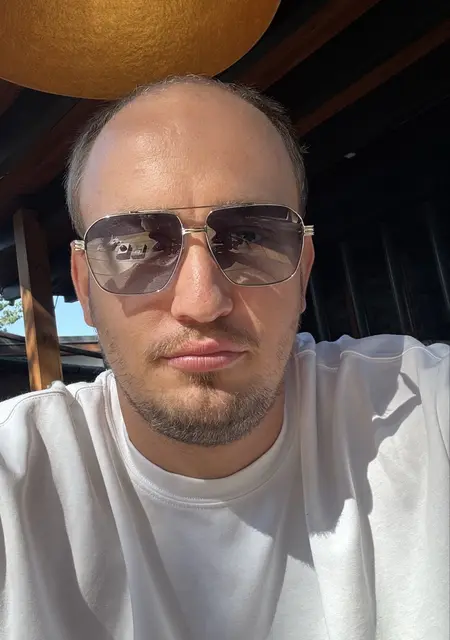 Юрий из Вышгорода, ищу на сайте приятное времяпровождение