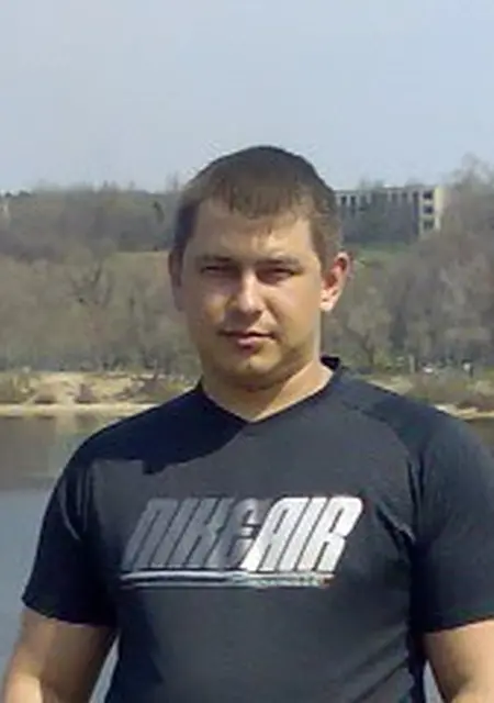 Я Виталя, 40, знакомлюсь без обязательств в Запорожье